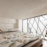 Apartment Mojmirova Center
