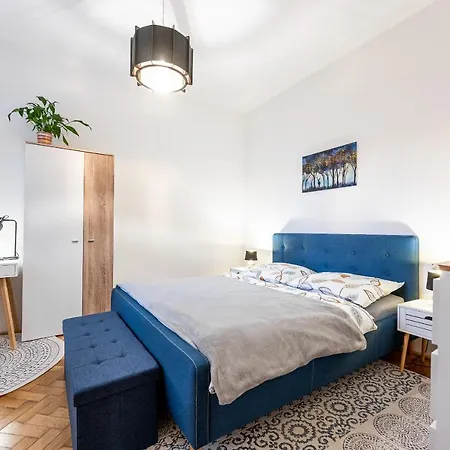 Mojmirova Center * Kosice